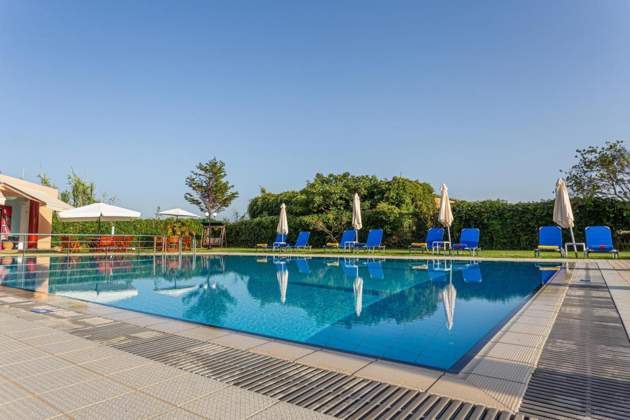 Alonia Hotel Apartments Kolymbari Buitenkant foto