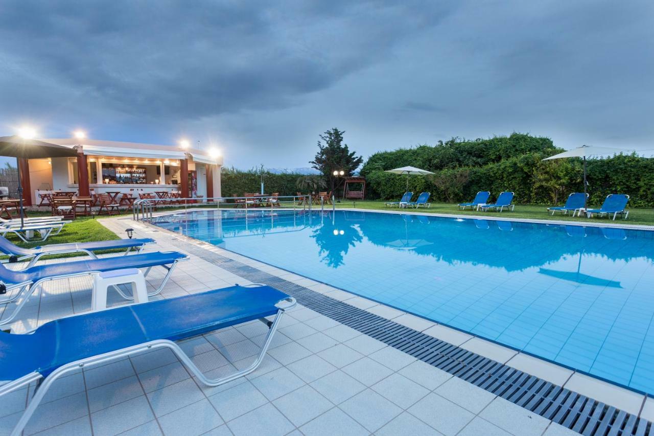 Alonia Hotel Apartments Kolymbari Buitenkant foto